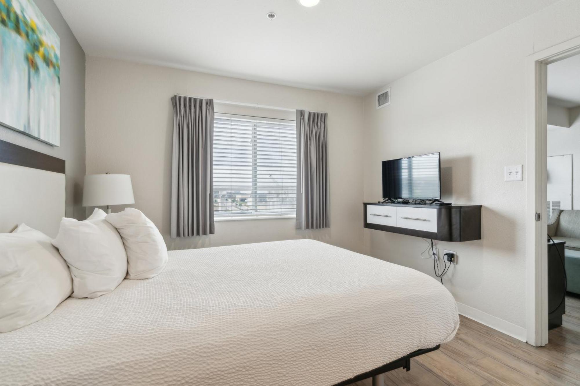 Apartment Simplicity At The Rim 1404 I Comfy 2 Bed 2 Bath San Antonio